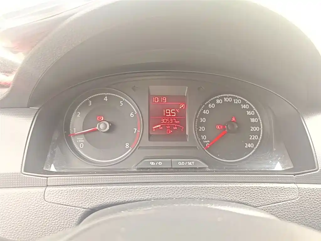 Santana 2021 1.5L Manual Fashion Edition купить на сайте DeffCars
