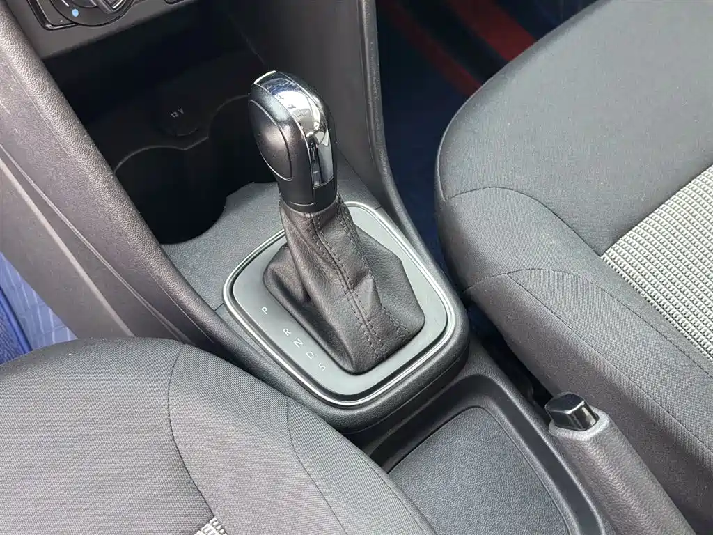 Polo 2018 1.5L automatic safe driving model купить на сайте DeffCars