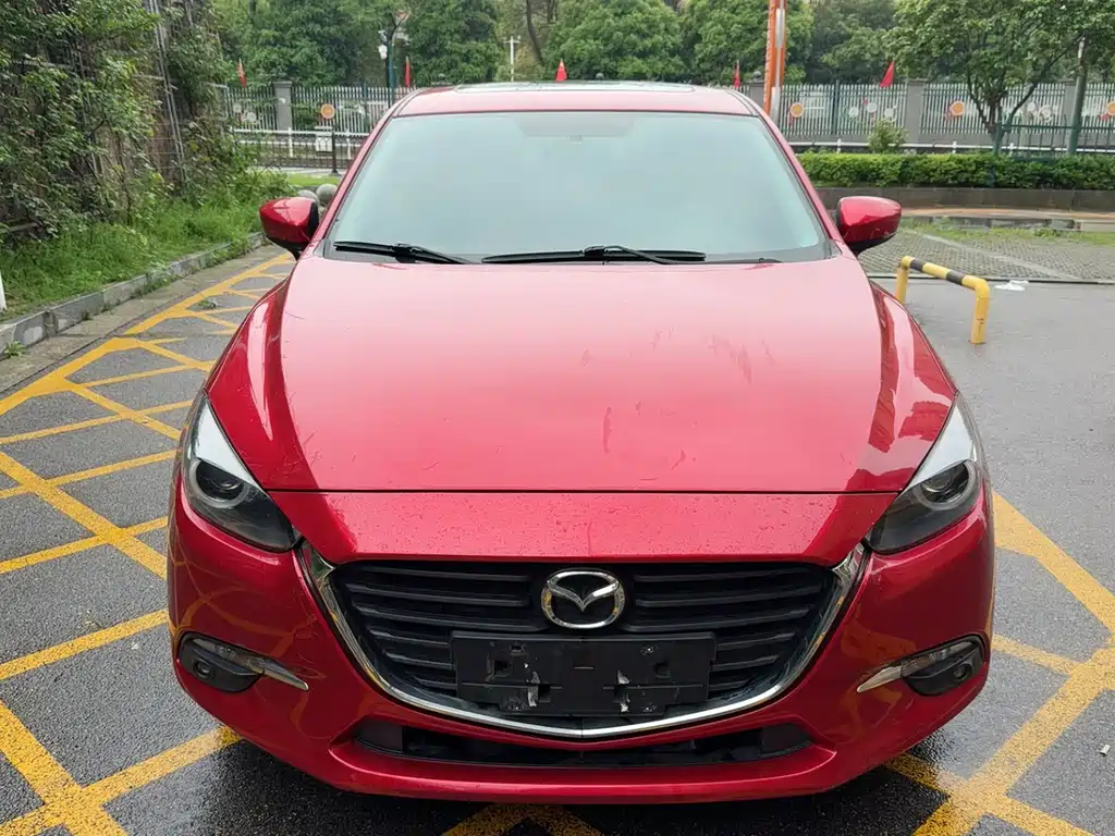 Mazda3 Angkesela 2019 Cloud Control Edition Sedan 1.5L Automatic Luxury Type National VI купить на сайте DeffCars