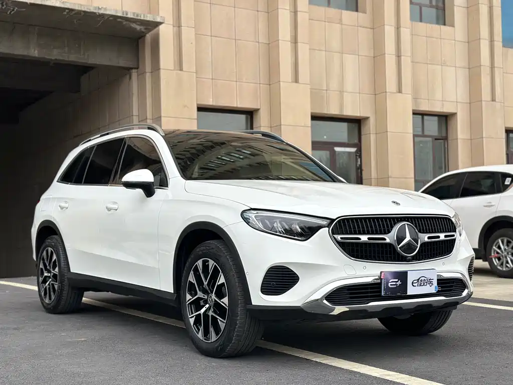 Mercedes-Benz GLC 2023 facelift GLC 260 L 4MATIC dynamic 5-seater купить на сайте DeffCars
