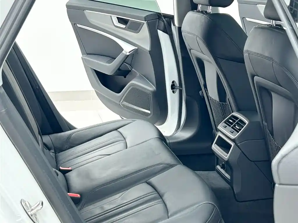 Audi A7 2020 45 TFSI Premium Selection купить на сайте DeffCars