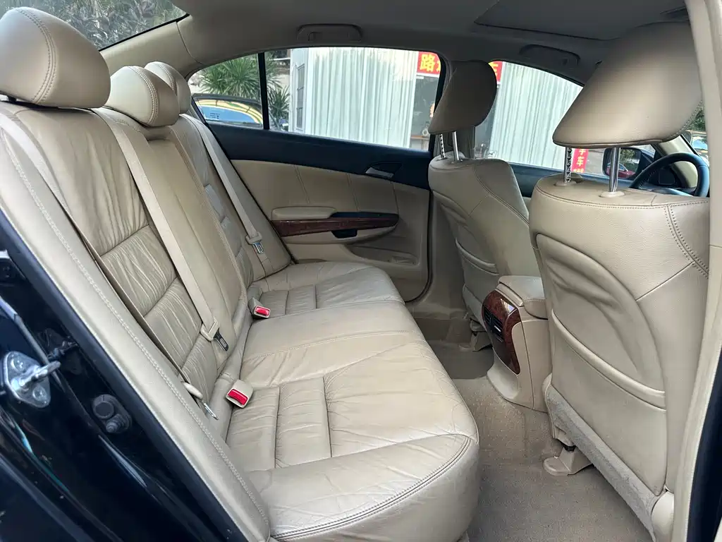 Accord 2011 2.0L EX купить на сайте DeffCars