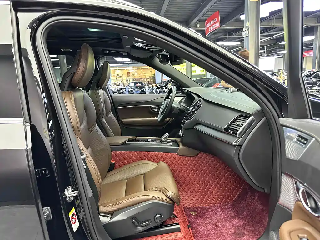 Volvo XC90 plug-in hybrid 2022 E-drive hybrid T8 Zhizun Deluxe Edition 7 seats купить на сайте DeffCars