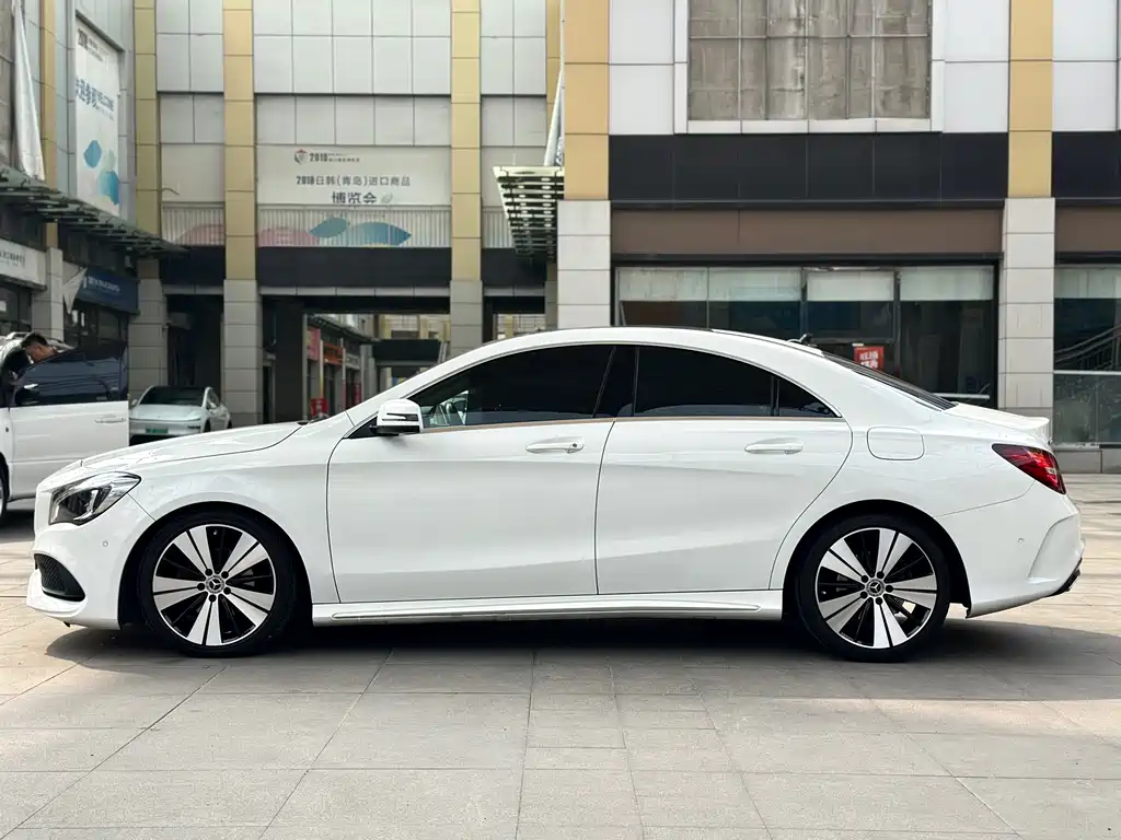 Mercedes-Benz CLA imported 2018 CLA 200 fashion model купить на сайте DeffCars