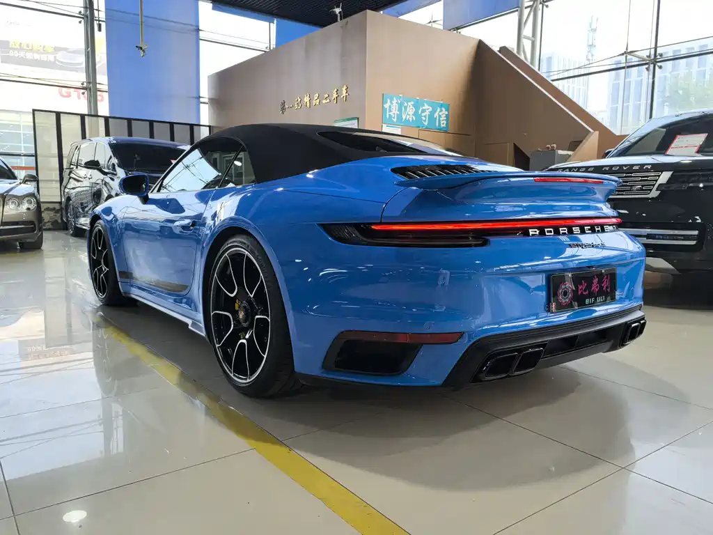 Porsche 911 2023 Turbo S Cabriolet 3.7T купить на сайте DeffCars