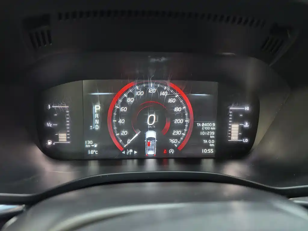 Volvo XC60 2020 T5 four-wheel drive Zhiyi Luxury Edition купить на сайте DeffCars