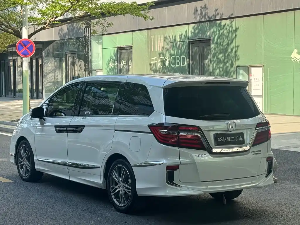 Alison 2019 2.0L Hybrid Deluxe Edition купить на сайте DeffCars