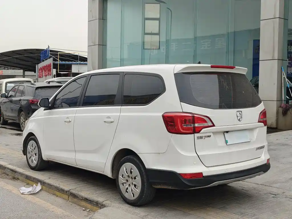 Baojun 730 2019 1.5L manual value model 7 seats National VI купить на сайте DeffCars