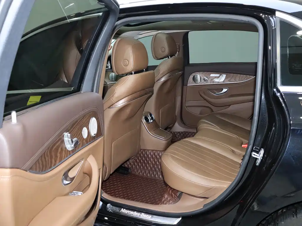Mercedes-Benz E-Class 2021 E 300 L Luxury Model купить на сайте DeffCars