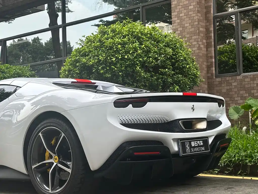Ferrari 296 2022 3.0T V6 GTS купить на сайте DeffCars