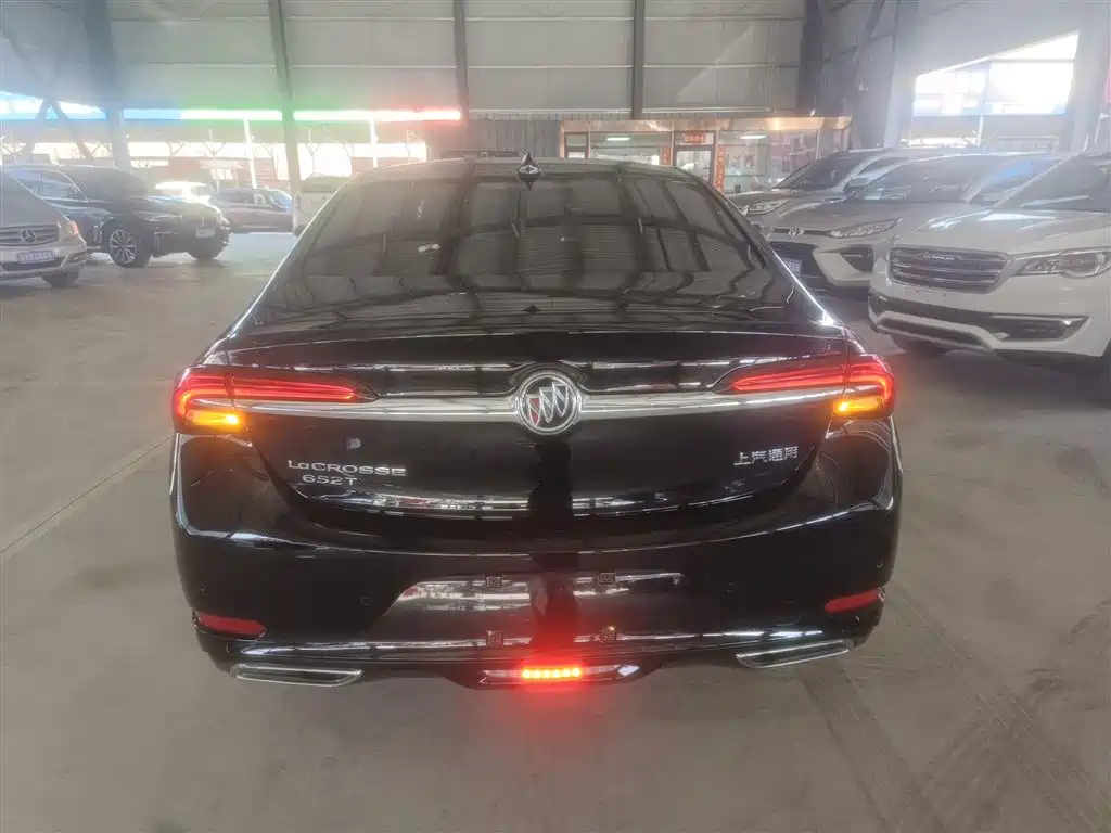 LaCrosse 2022 652T luxury model купить на сайте DeffCars