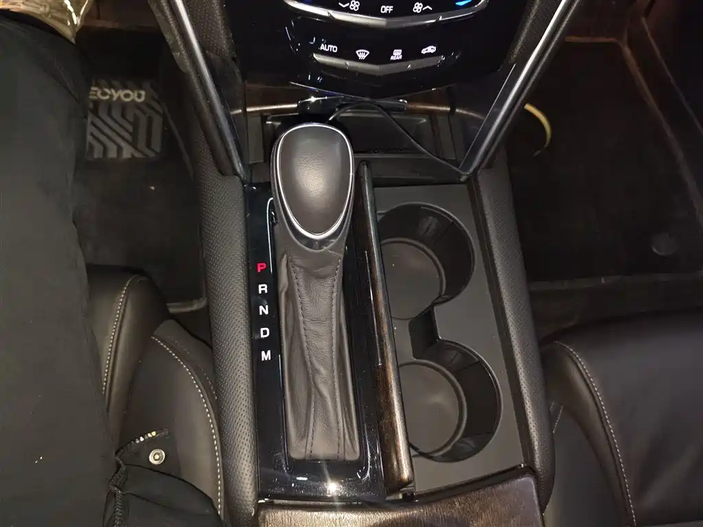 Cadillac XTS 2018 28T Elite купить на сайте DeffCars