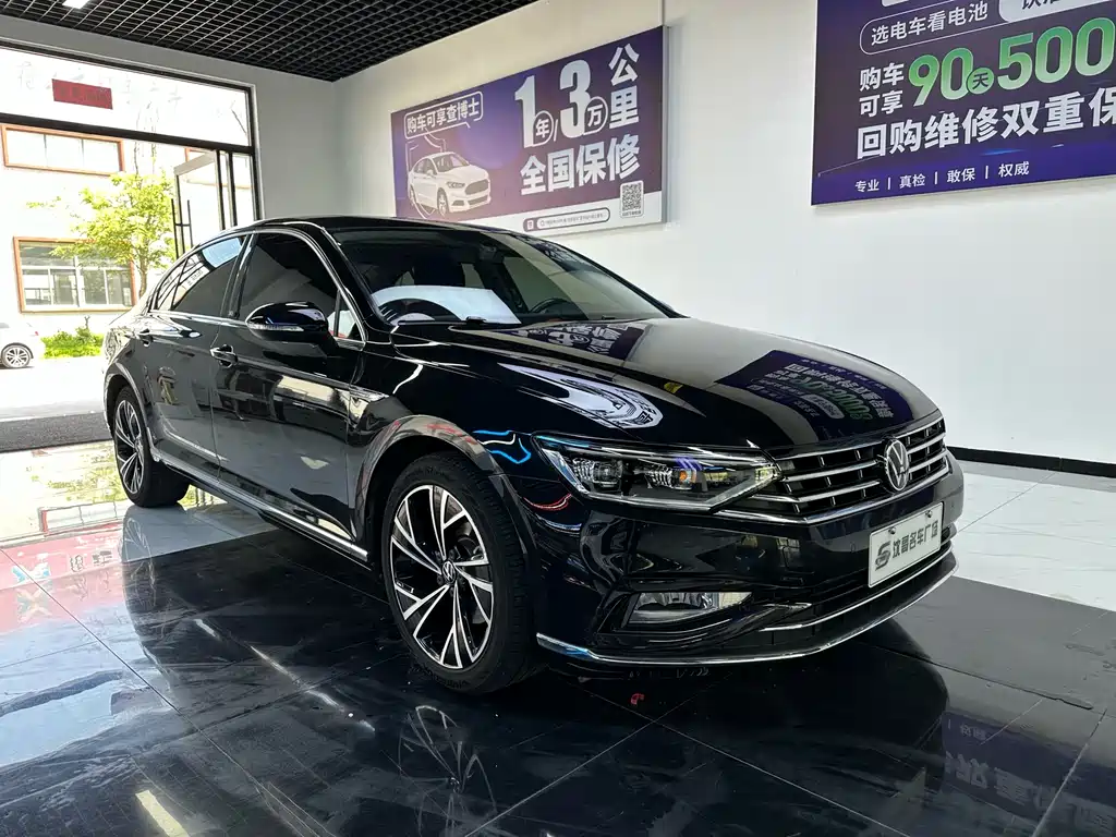 Magotan 2021 330TSI DSG 30th Anniversary Edition купить на сайте DeffCars