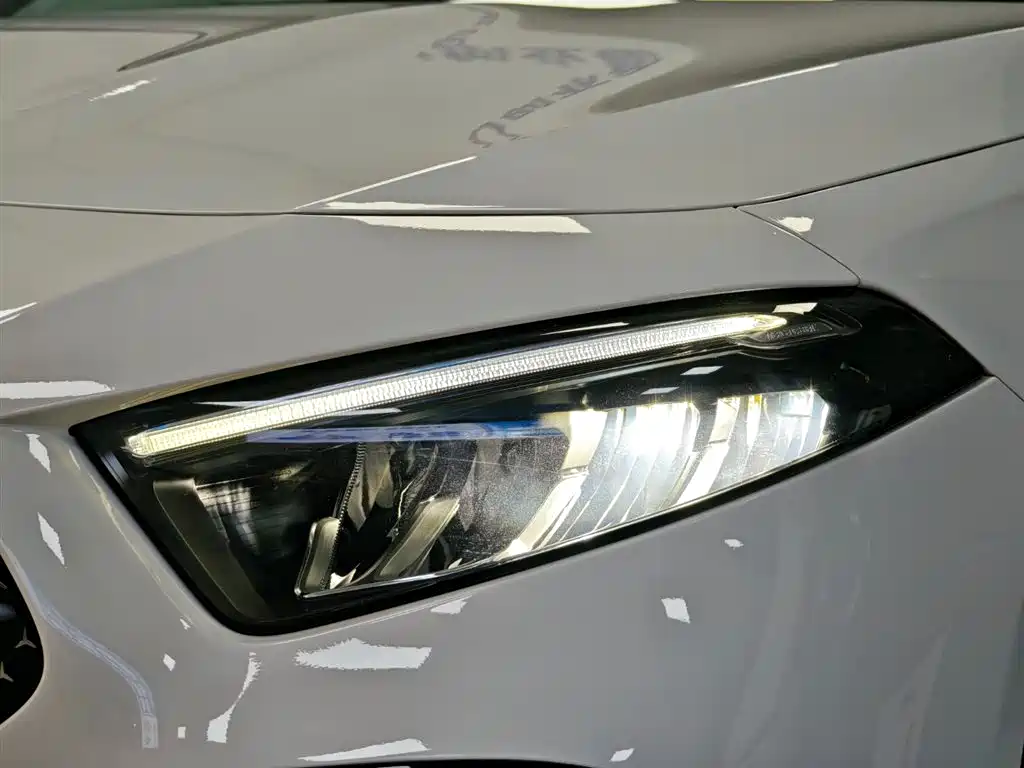 Mercedes-Benz A-Class 2024 facelift A 180 L купить на сайте DeffCars