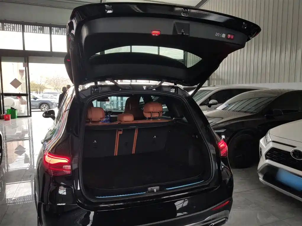 Mercedes-Benz GLC 2024 GLC 300 L 4MATIC Dynamic 5-seater купить на сайте DeffCars