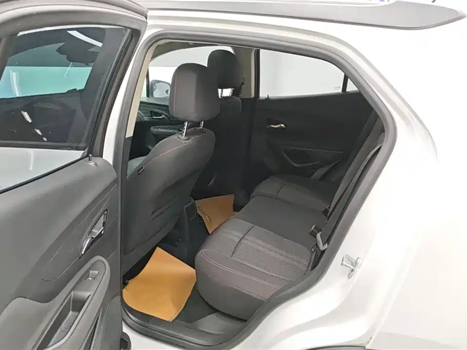 Encore 2017 18T automatic two-wheel drive urban leading model купить на сайте DeffCars