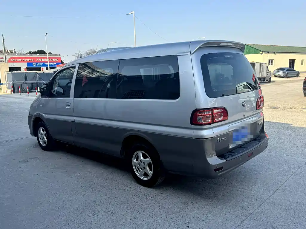 Lingzhi 2018 M3L 1.6L 7-seat comfort model купить на сайте DeffCars