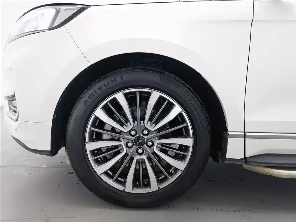 Ruijie 2021 PLUS EcoBoost 245 two-wheel drive Hao Rui type 7 seats купить на сайте DeffCars