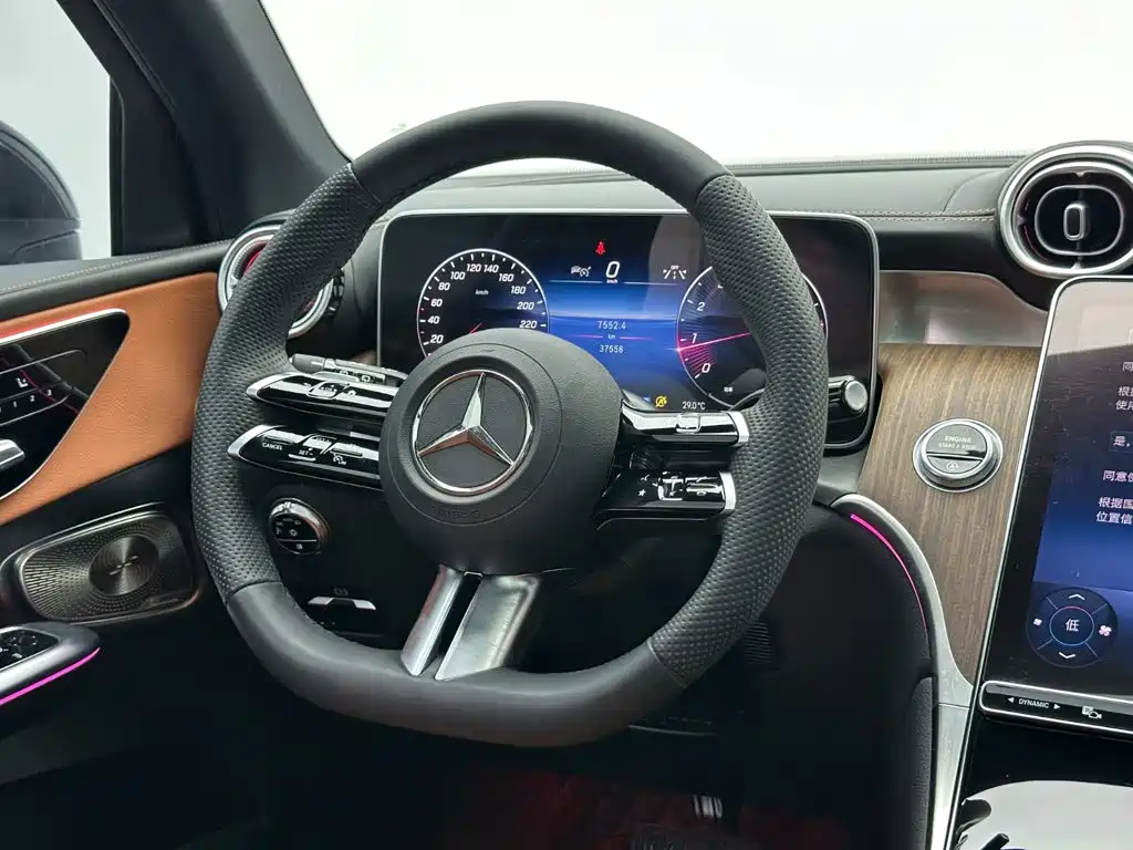 Mercedes-Benz GLC 2023 GLC 300 L 4MATIC Dynamic 7-seater купить на сайте DeffCars