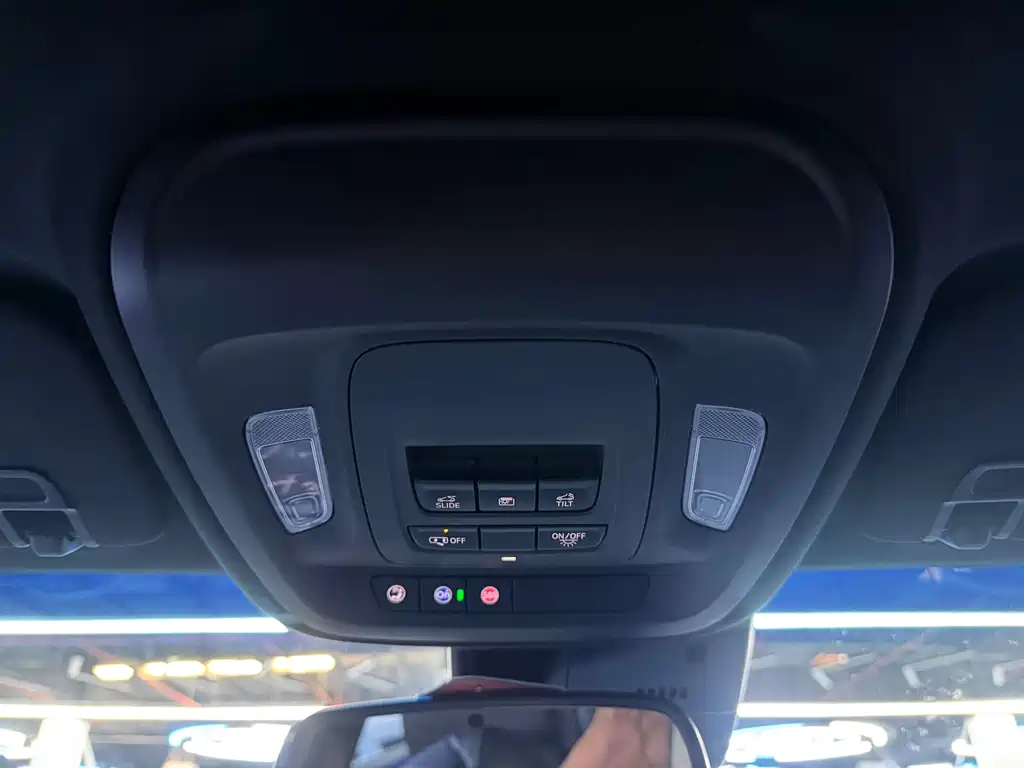 Cadillac CT5 2022 28T luxury model купить на сайте DeffCars