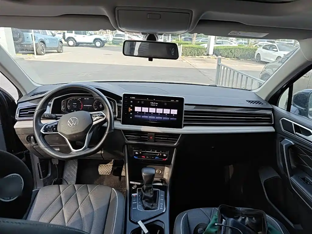 Tiguan L 2022 330TSI automatic two-wheel drive smart version купить на сайте DeffCars
