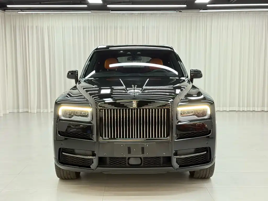 Cullinan 2020 Black Badge купить на сайте DeffCars