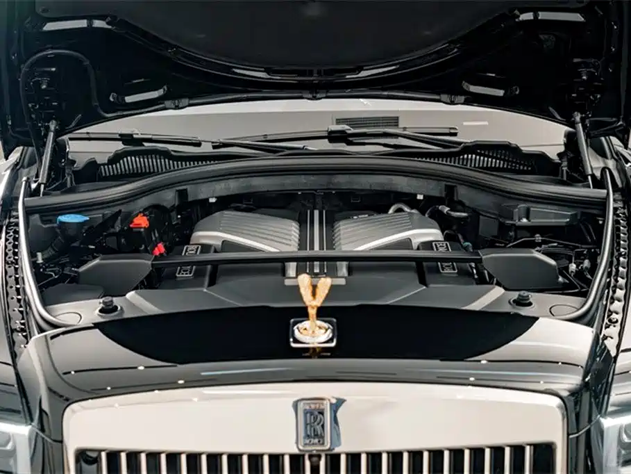 Cullinan 2024 four-seat version купить на сайте DeffCars