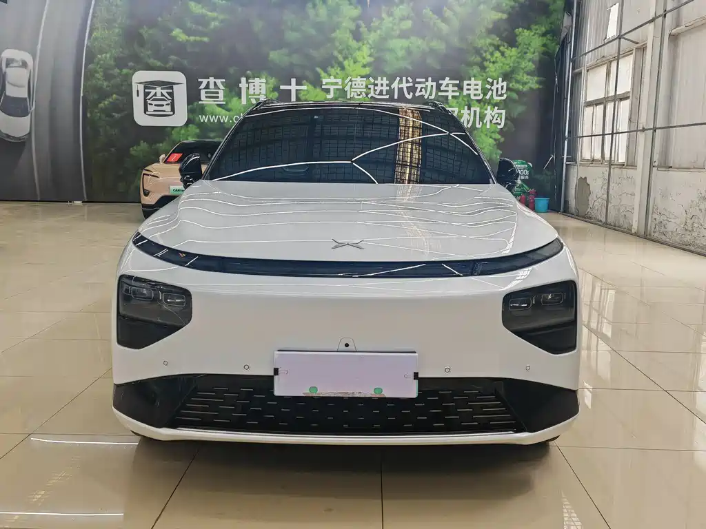 Xpeng G9 2022 702 Pro купить на сайте DeffCars