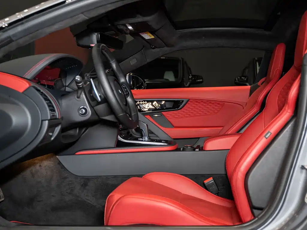 Jaguar F-TYPE 2024 P300 75th Anniversary Collection Hardtop Edition купить на сайте DeffCars