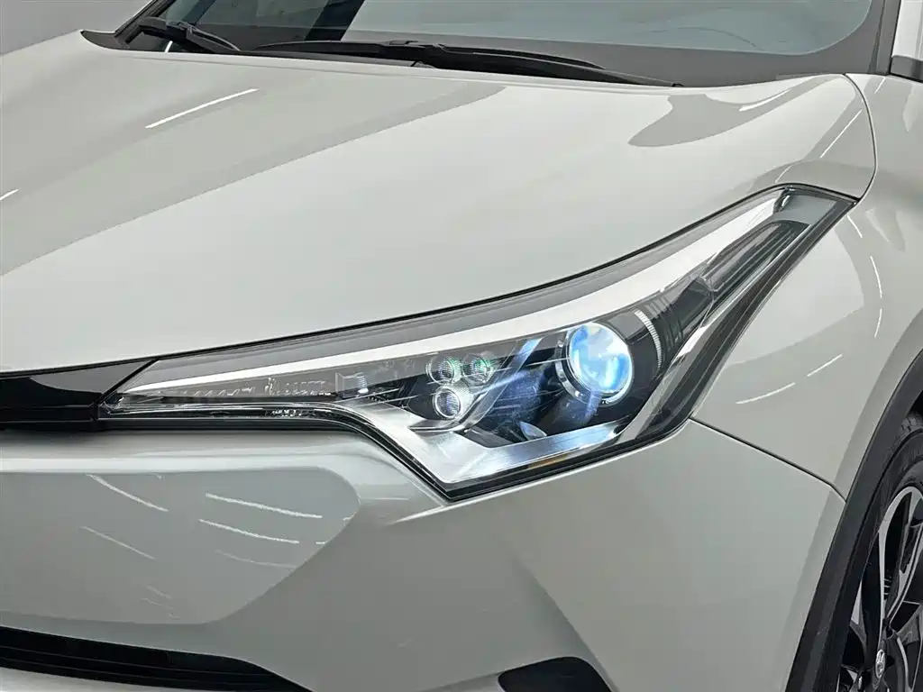 Yize IZOA 2020 2.0L Yixiang Edition купить на сайте DeffCars