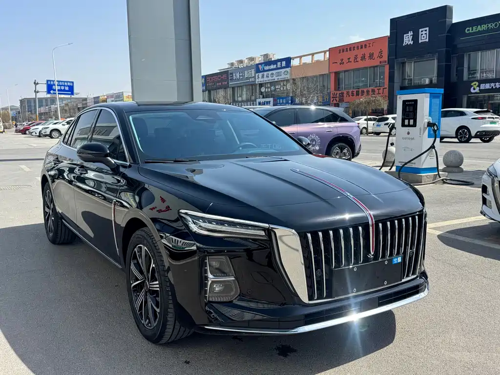 Hongqi H5 PHEV 2025 170 super hybrid version купить на сайте DeffCars