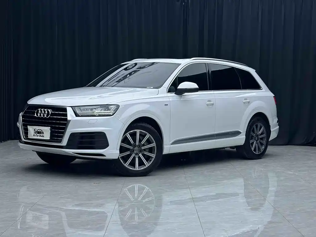 Audi Q7 2016 45 TFSI S line sports model купить на сайте DeffCars