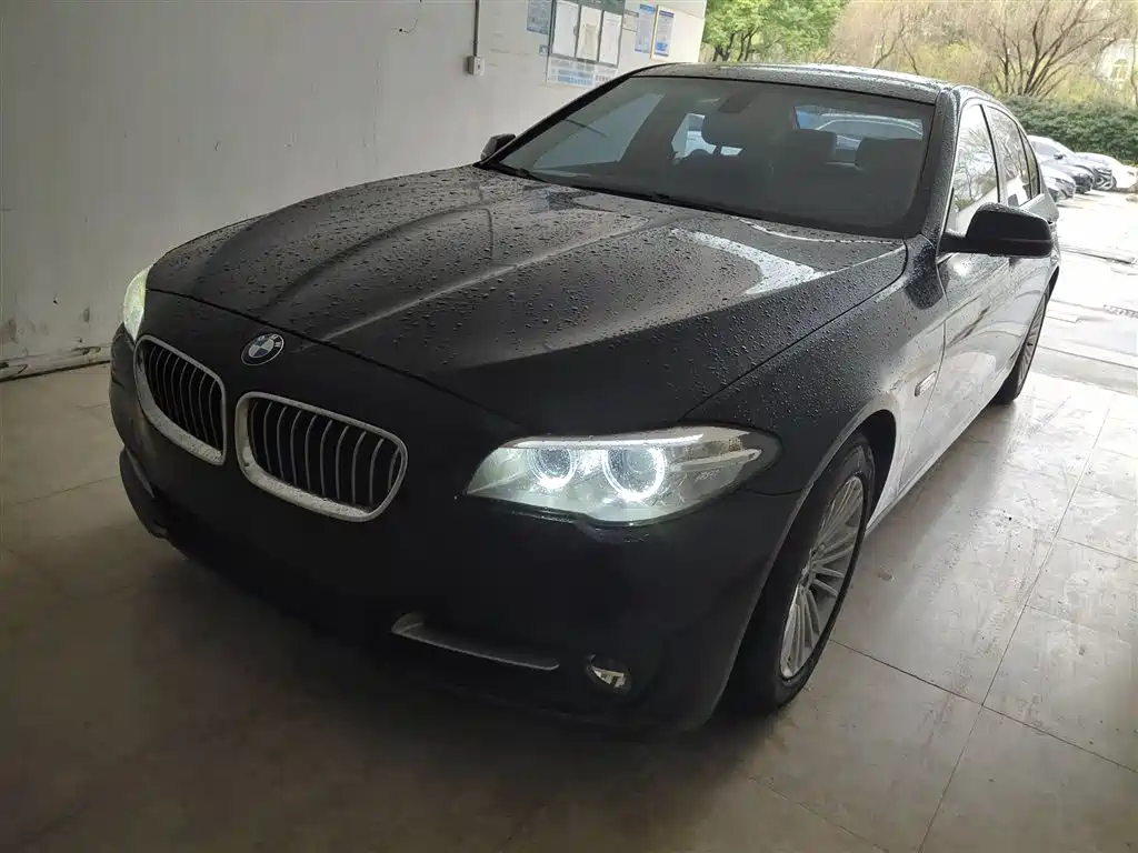 BMW 5 Series 2014 525Li Leading Model купить на сайте DeffCars