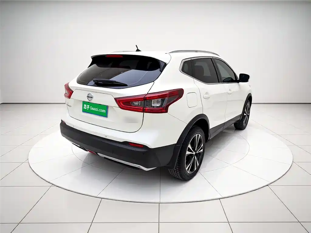 Qashqai 2021 2.0L CVT Deluxe Edition купить на сайте DeffCars