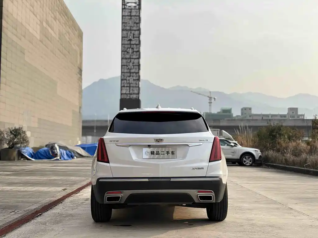 Cadillac XT5 2022 2.0T two-wheel drive luxury model купить на сайте DeffCars