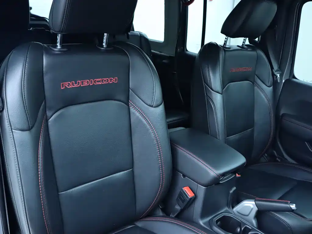 Wrangler 2021 2.0T Robin Hood Four-Door Edition купить на сайте DeffCars