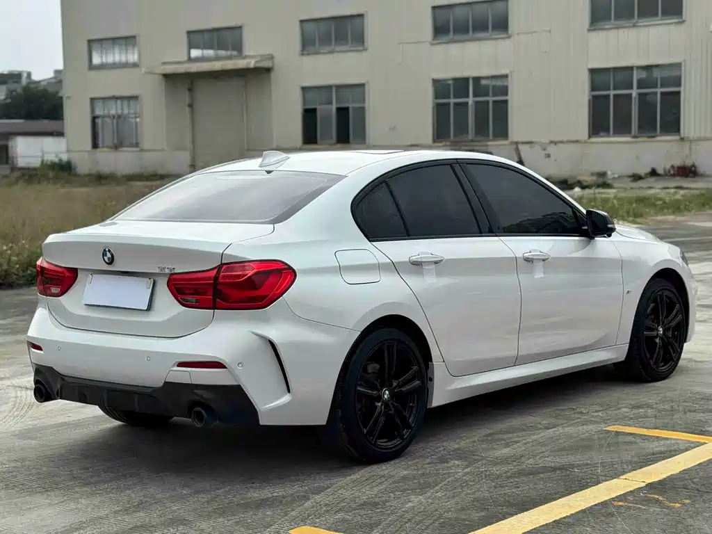 BMW 1 Series 2021 125i M Sports Night Edition купить на сайте DeffCars