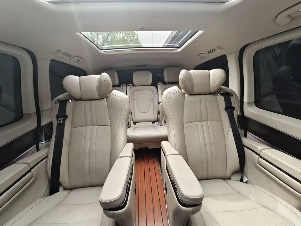 Mercedes-Benz V-Class 2022 V 260 Pilot Edition купить на сайте DeffCars