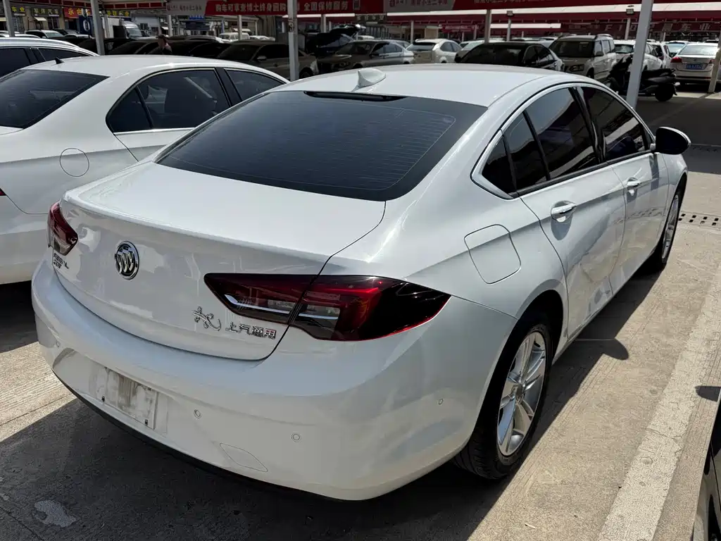 Regal 2017 20T luxury model купить на сайте DeffCars