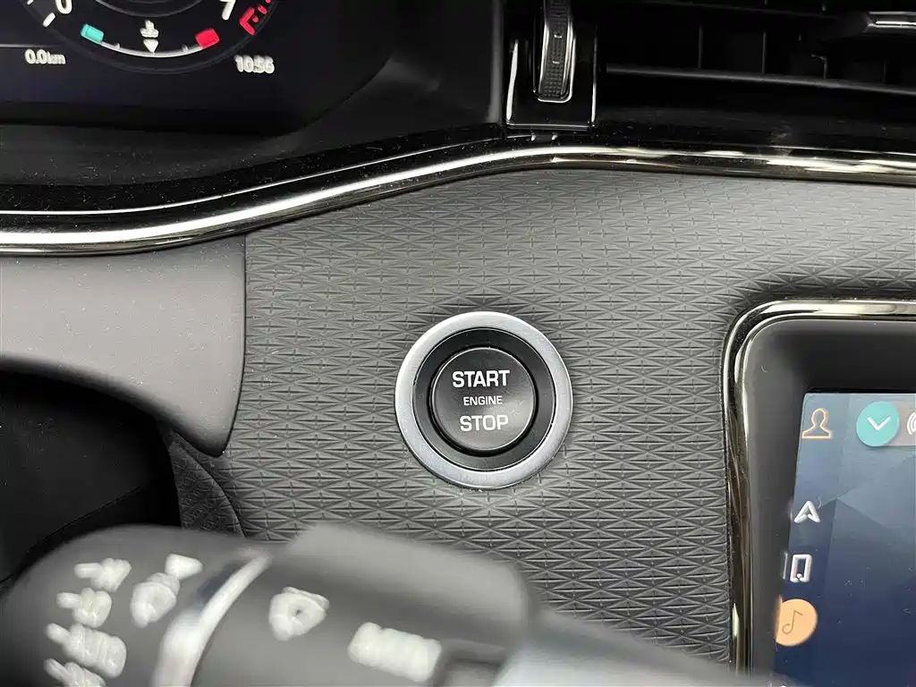 Range Rover Evoque 2021 Evoque L 249PS R-Dynamic S Performance Edition купить на сайте DeffCars
