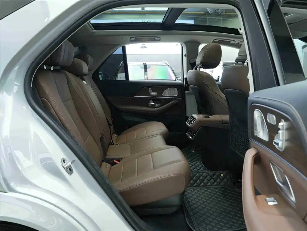 Mercedes-Benz GLE 2024 GLE 450 4MATIC Fashion Model купить на сайте DeffCars