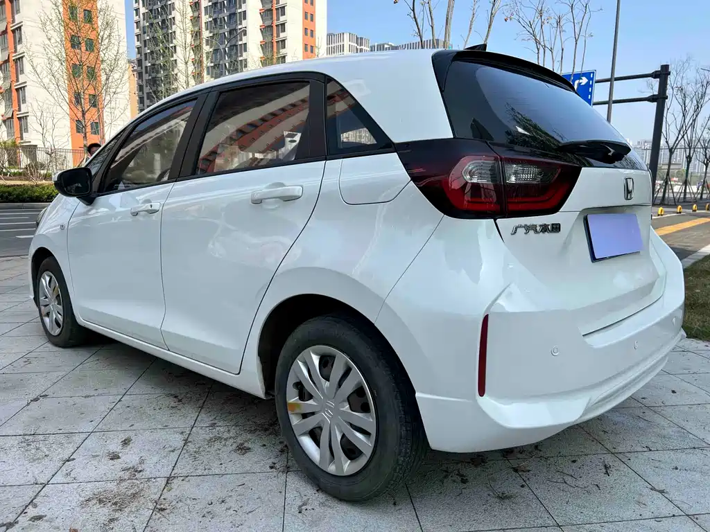 Fit 2021 1.5L CVT Trendy Edition купить на сайте DeffCars