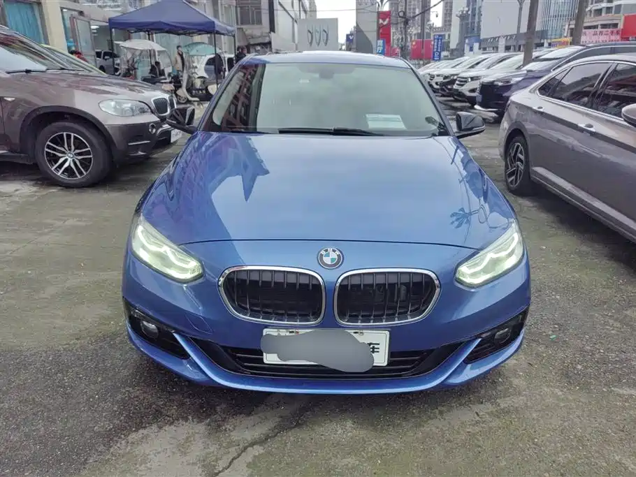 BMW 1 Series 2018 118i Sports купить на сайте DeffCars