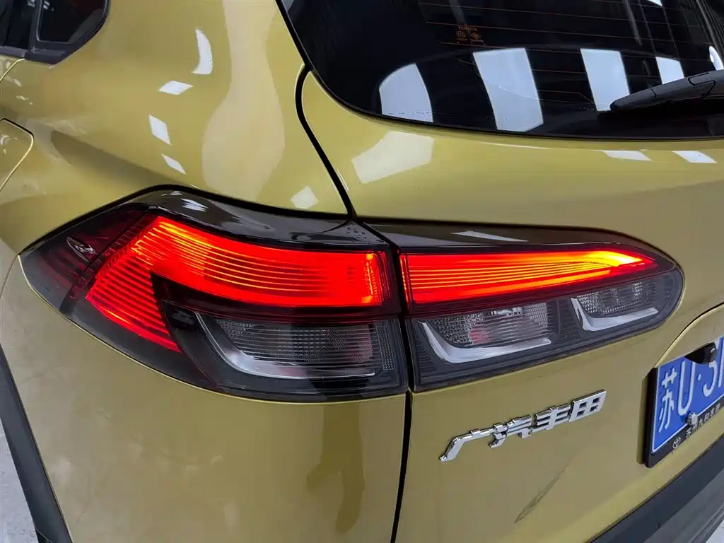 Fenglanda 2022 2.0L CVT Luxury PLUS Edition купить на сайте DeffCars