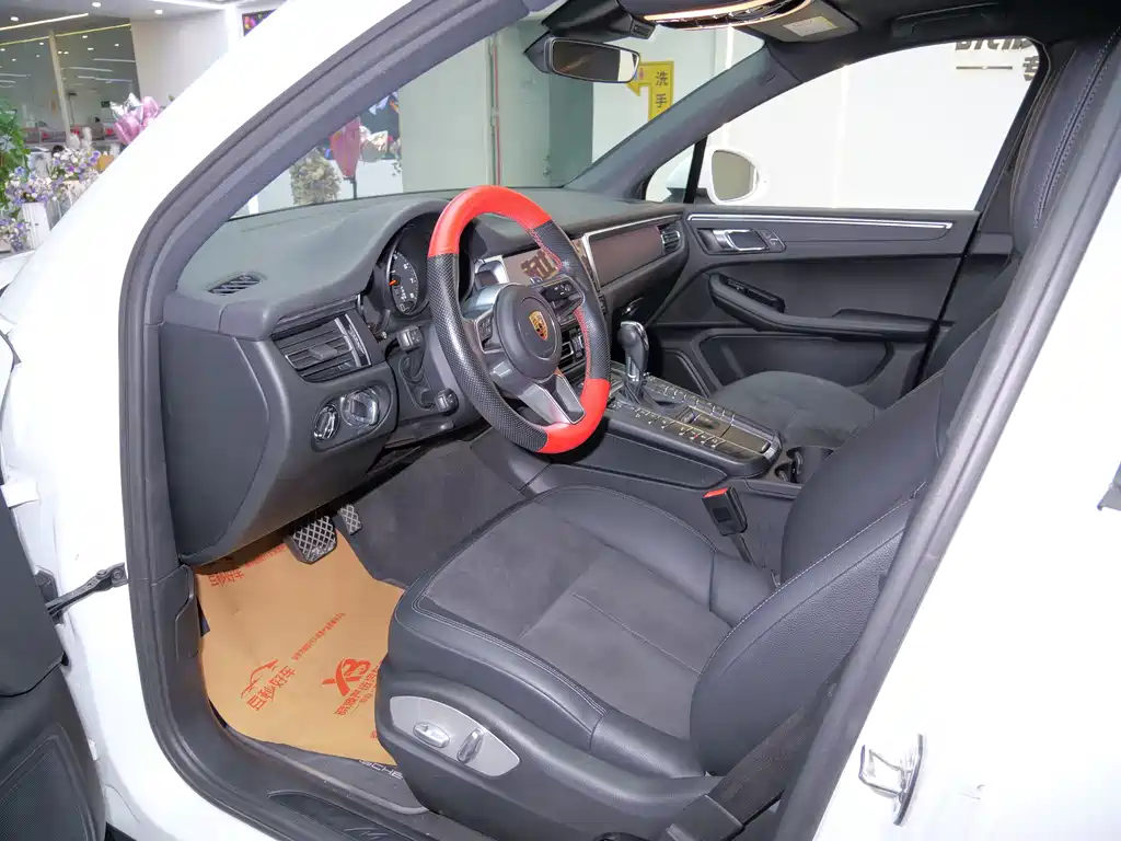 Macan 2018 Macan 2.0T купить на сайте DeffCars