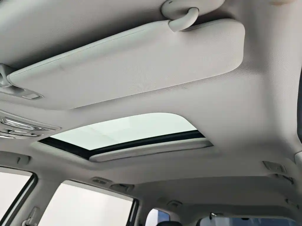 Trumpchi M6 2021 270T DCT Deluxe Edition (seven seats) купить на сайте DeffCars