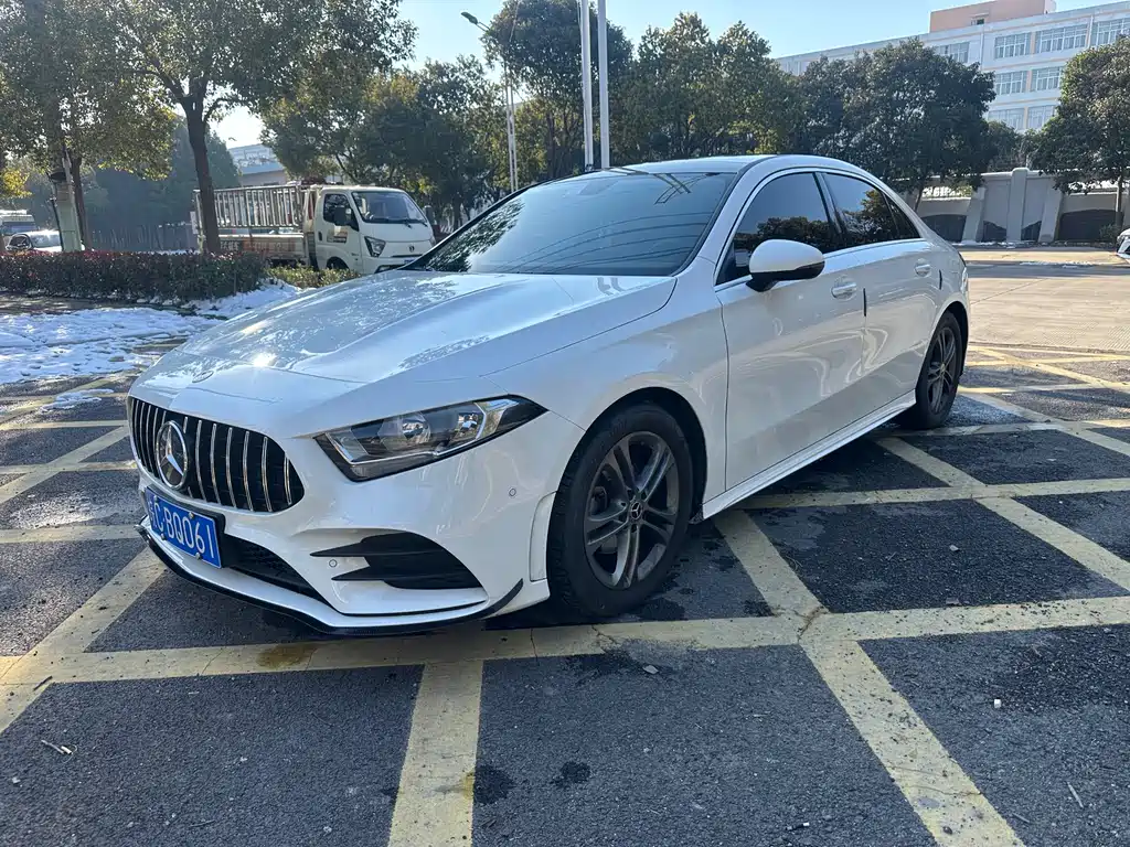 Mercedes-Benz A-Class 2020 Model Two A 180 L Sports Sedan купить на сайте DeffCars