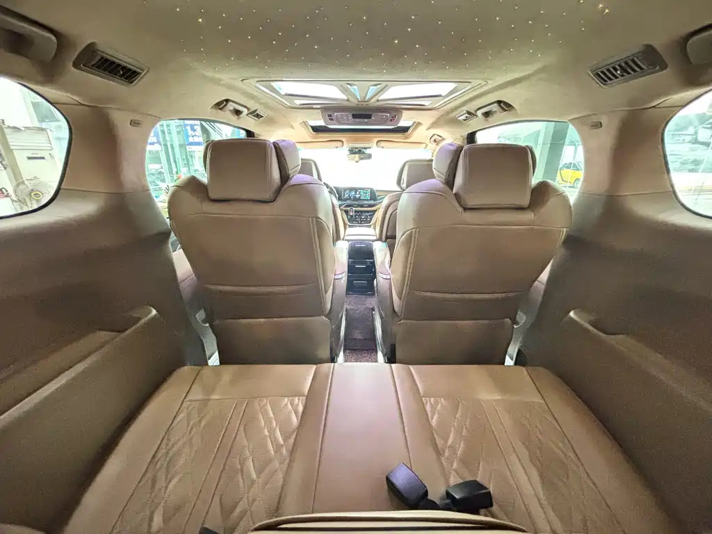 Buick GL8 2021 ES Lu Zun 653T Exclusive model купить на сайте DeffCars