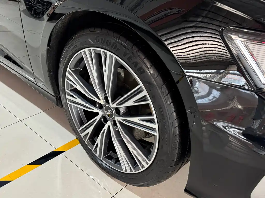 Audi A6L 2024 45 TFSI quattro premium dynamic model купить на сайте DeffCars