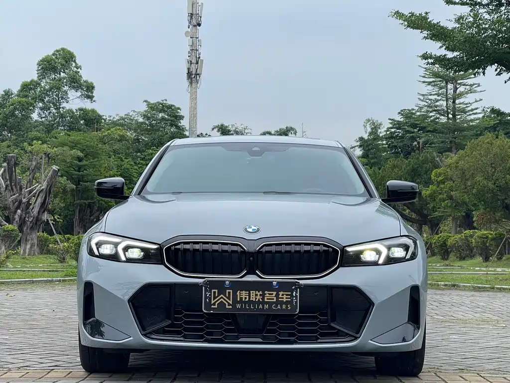 BMW 3 Series 2025 330Li M Sports Night Package купить на сайте DeffCars